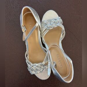 Talbots sandals new size 8.5